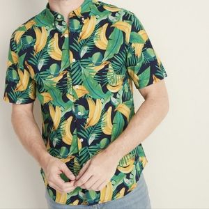 Old navy Hawaiian shirt size large